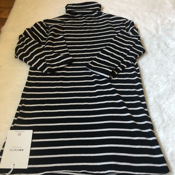 Adriano Goldschmied turtle neck top size XS - Picture 3 of 8